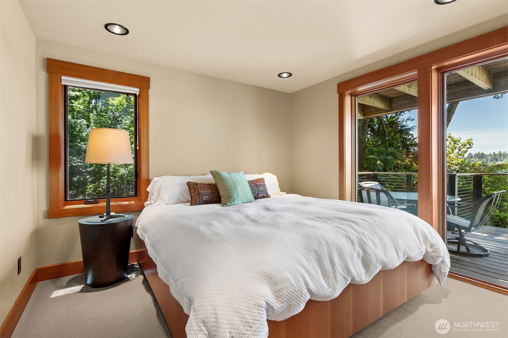 8641 Fernwood Street Property Photo 22