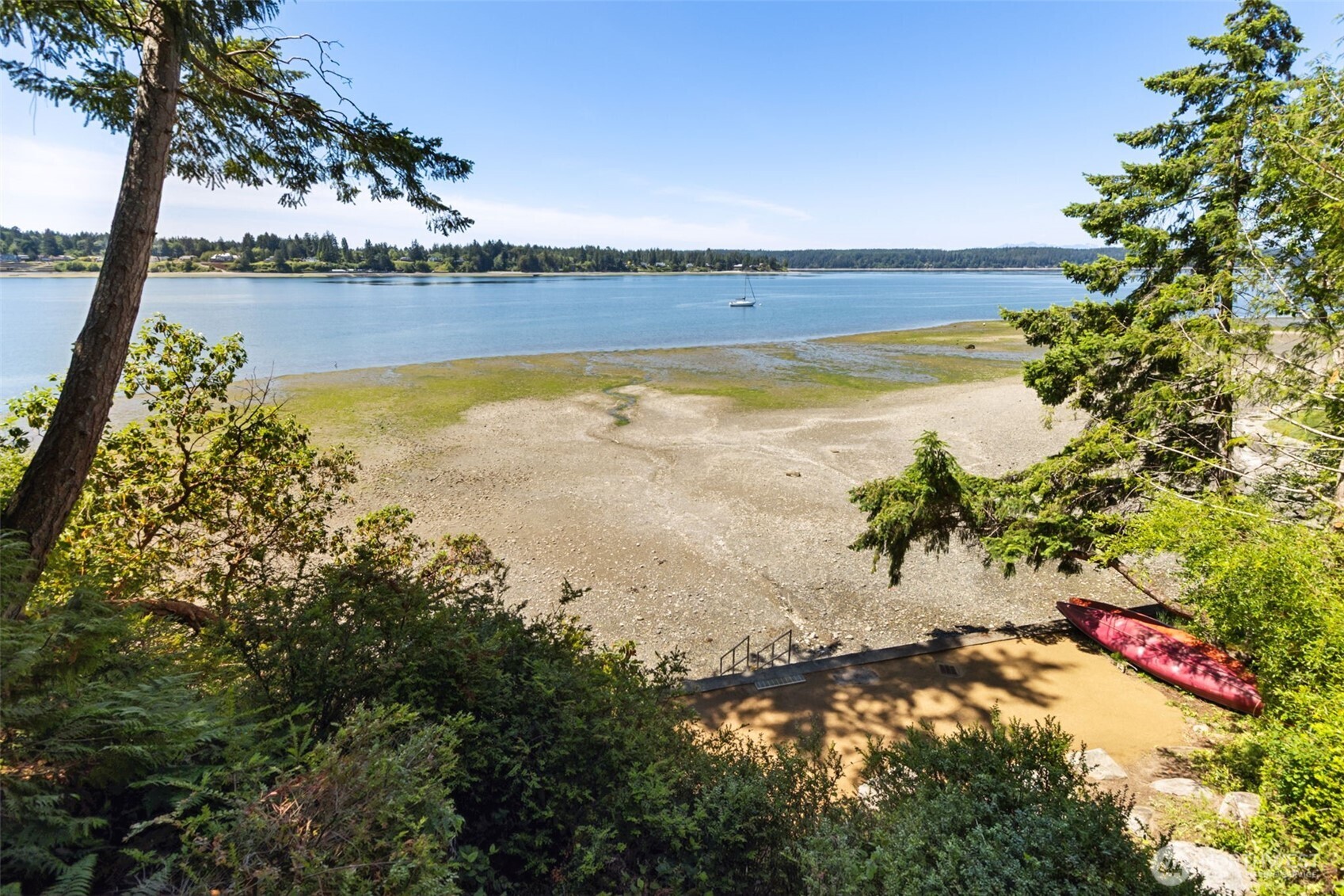 8641 Fernwood Street Property Photo 33