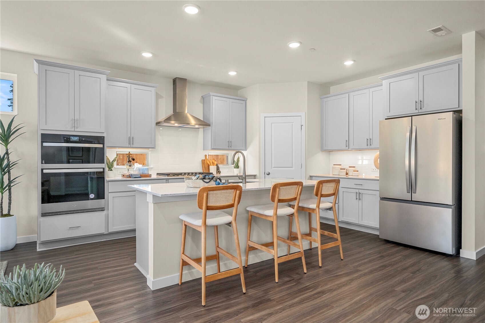 3939 Flat Top Drive Property Photo 12