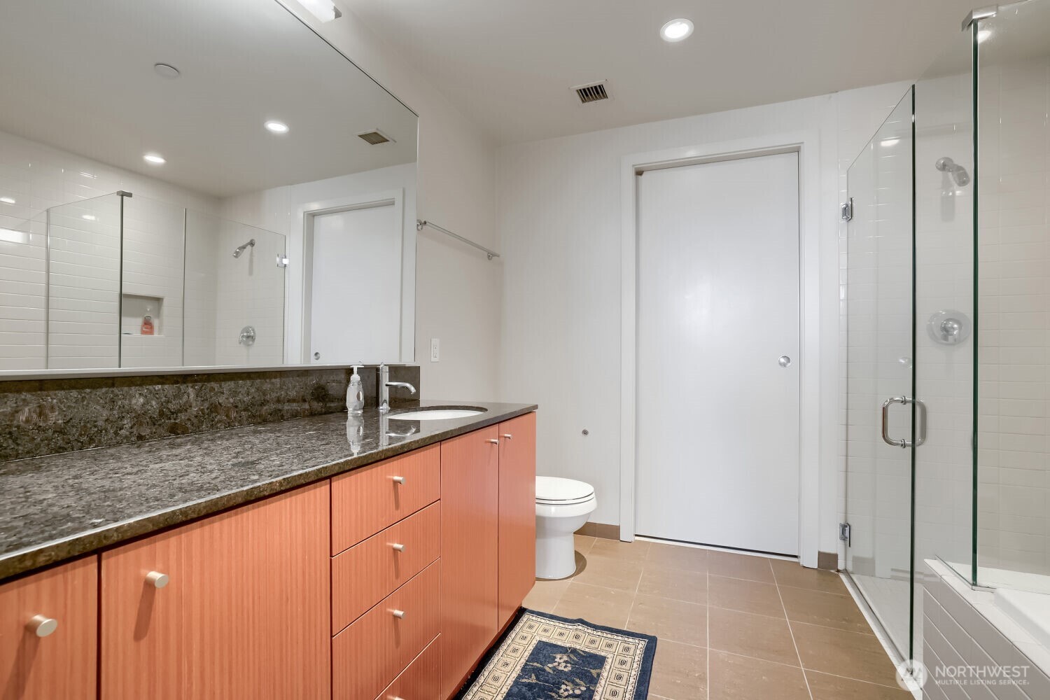 909 5th Avenue 1103 Property Photo 12