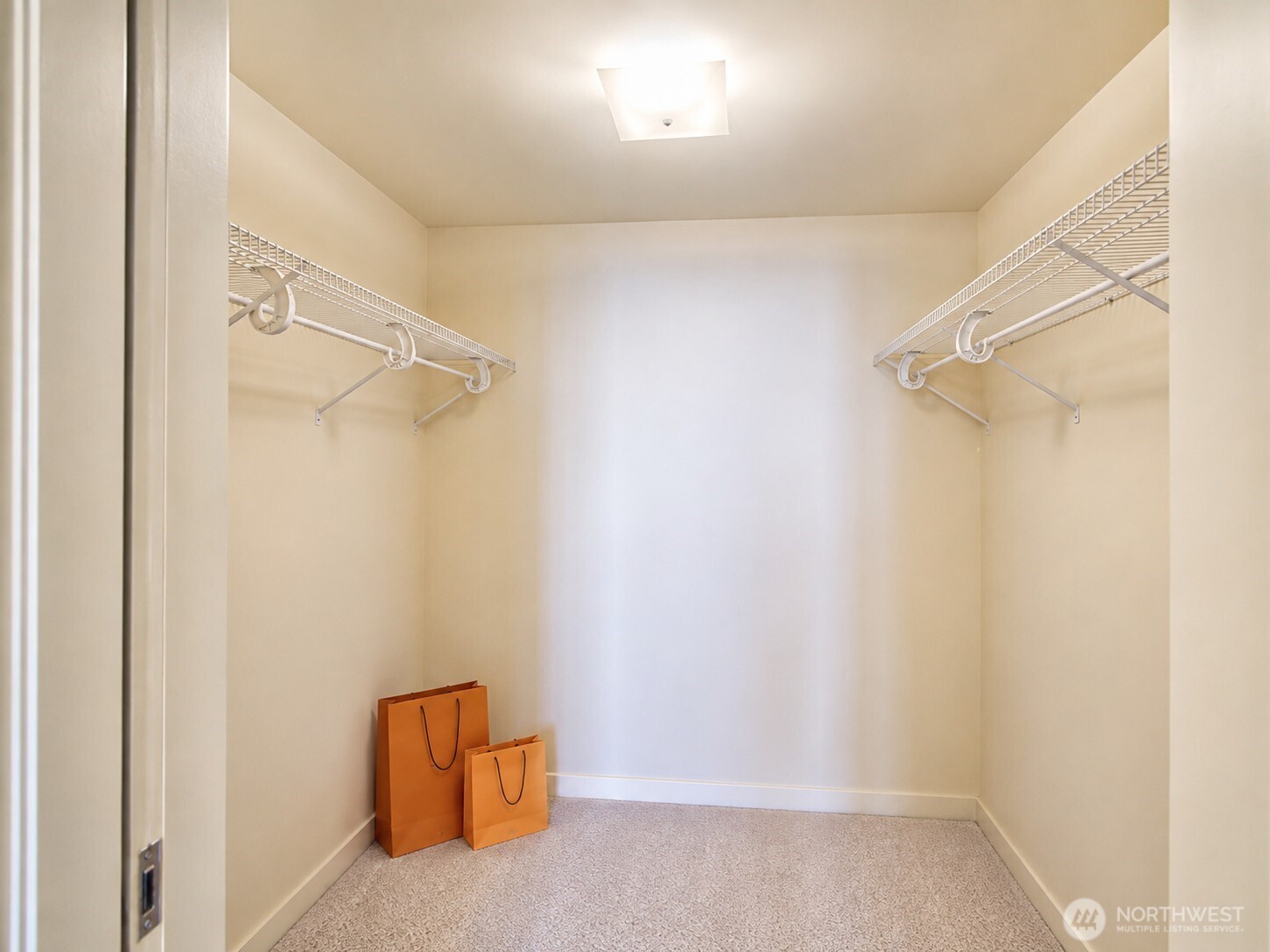 909 5th Avenue 1103 Property Photo 15