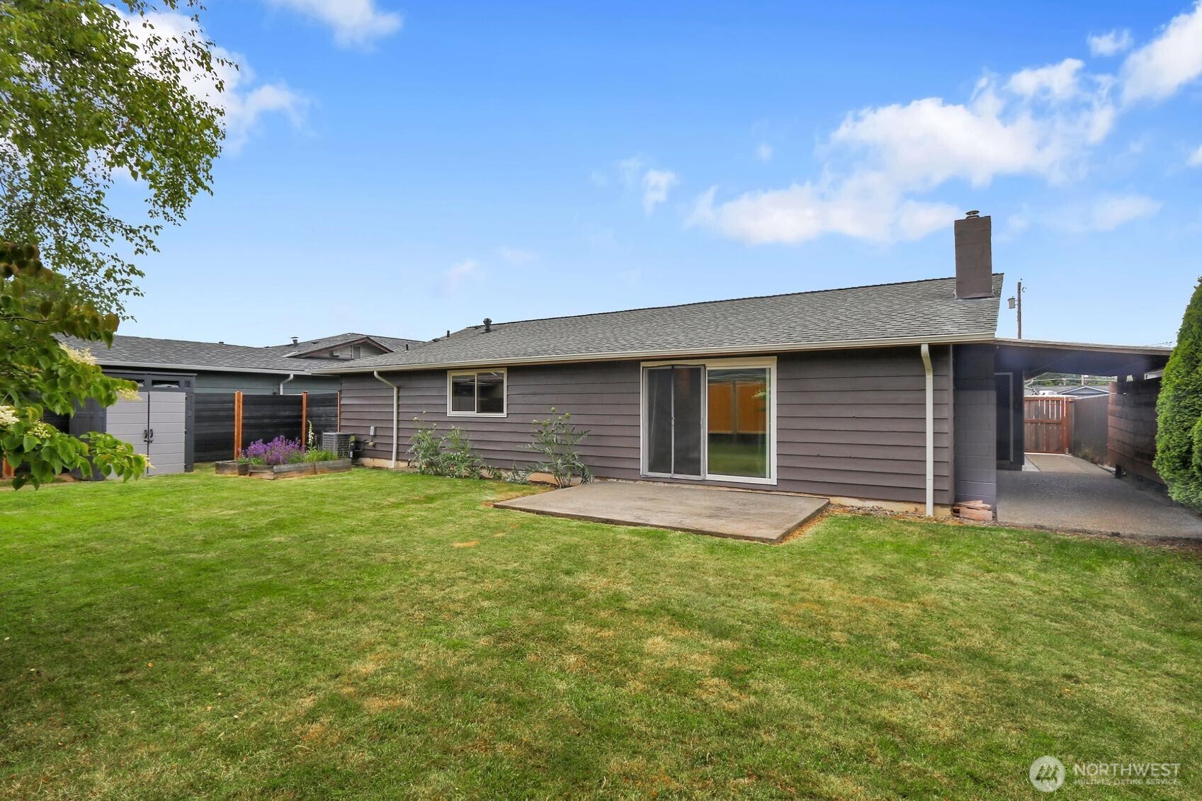 24415 14th Avenue Property Photo 4
