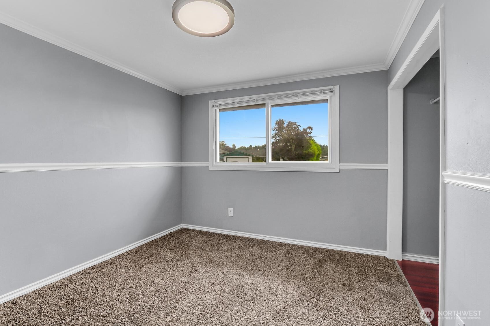 24415 14th Avenue Property Photo 7