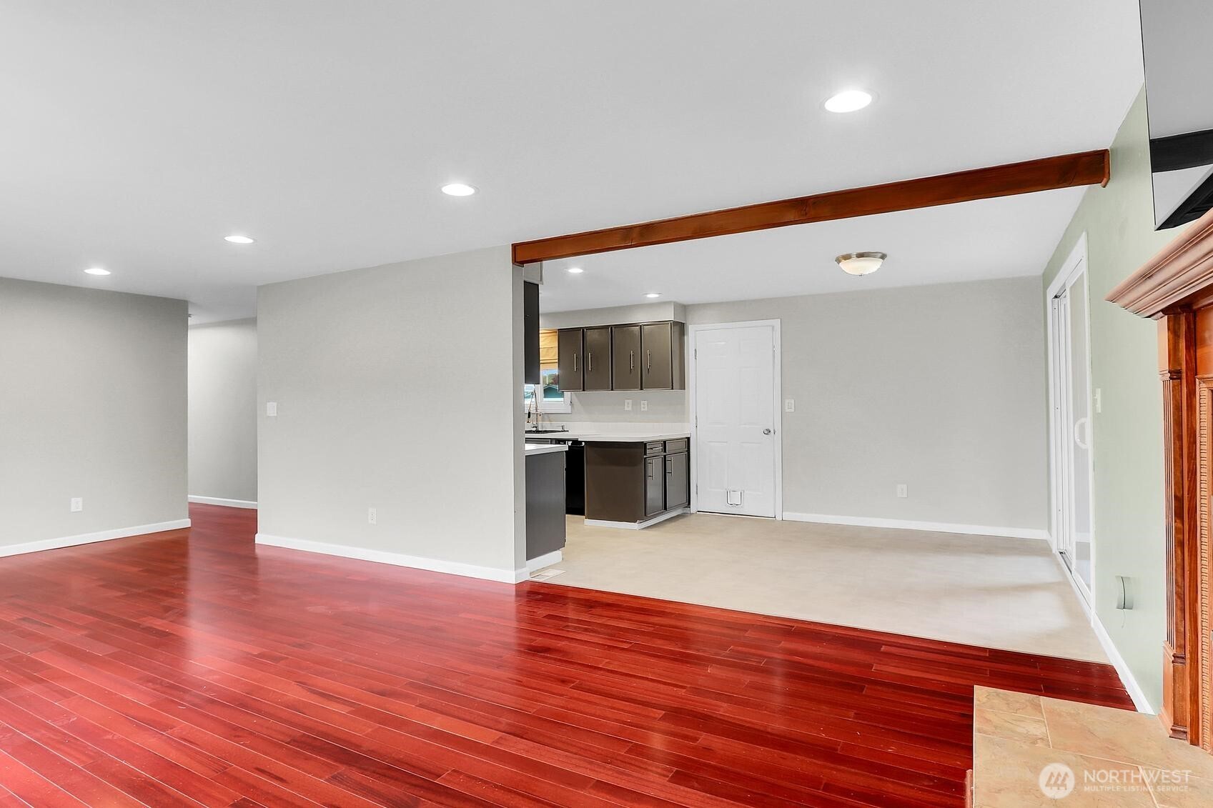 24415 14th Avenue Property Photo 17