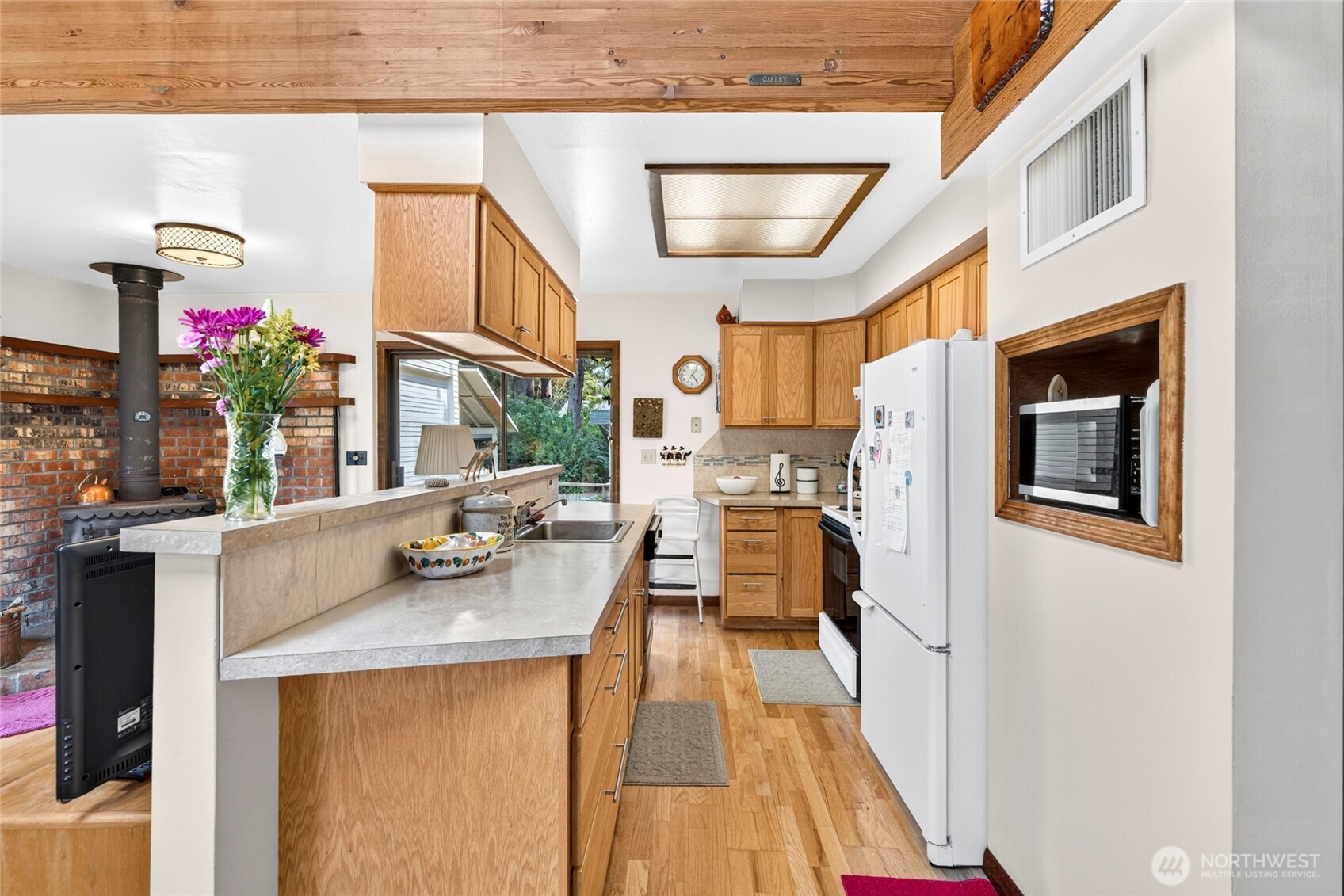 1907 194th Street Property Photo 5