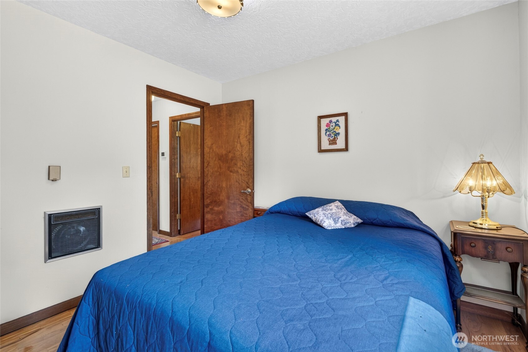 1907 194th Street Property Photo 12
