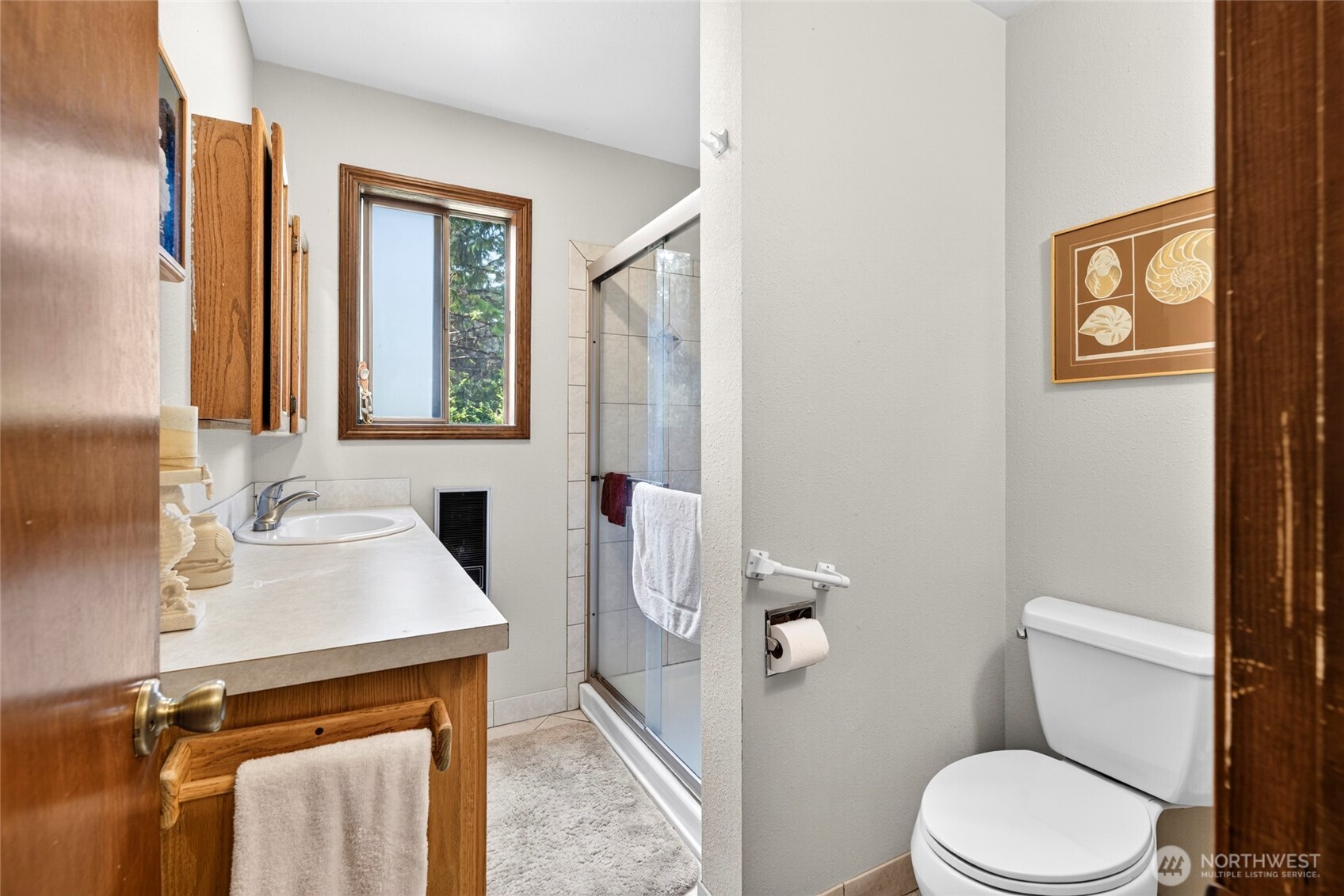 1907 194th Street Property Photo 13