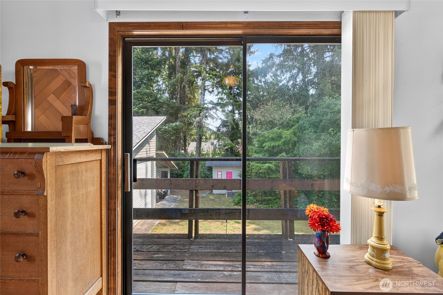 1907 194th Street Property Photo 23