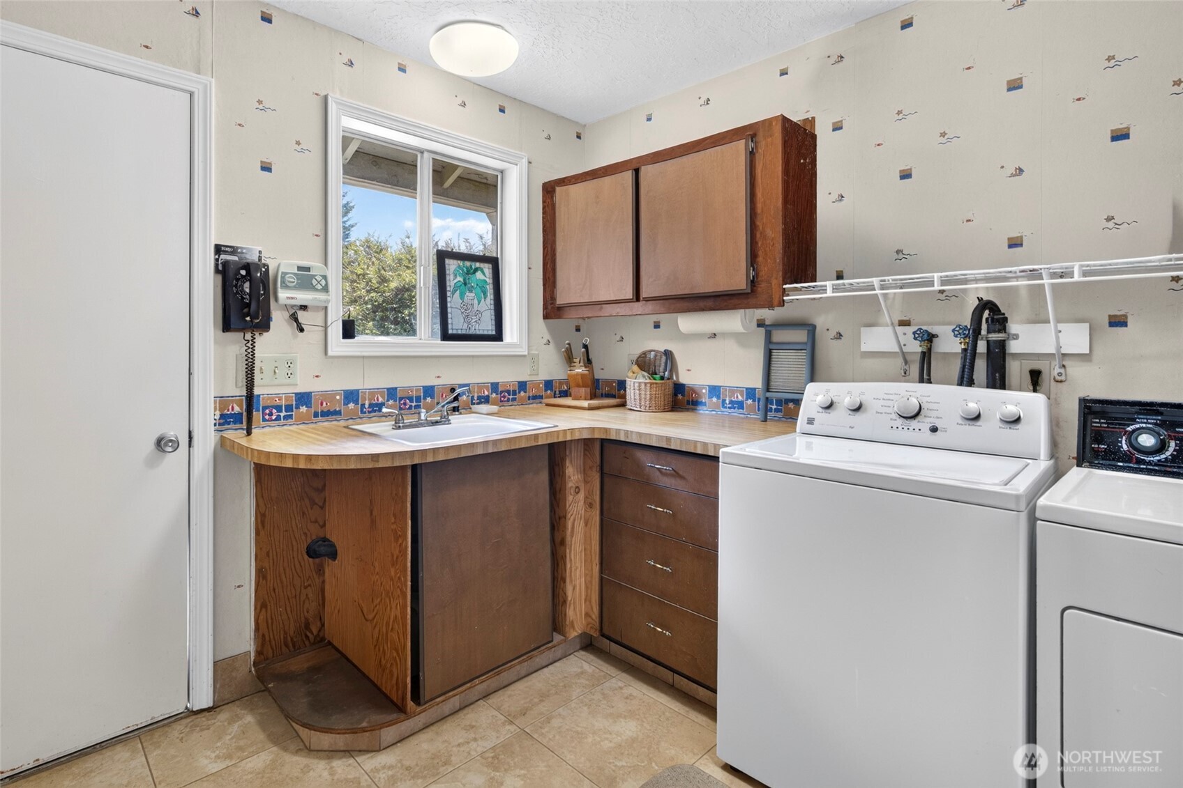 1907 194th Street Property Photo 27