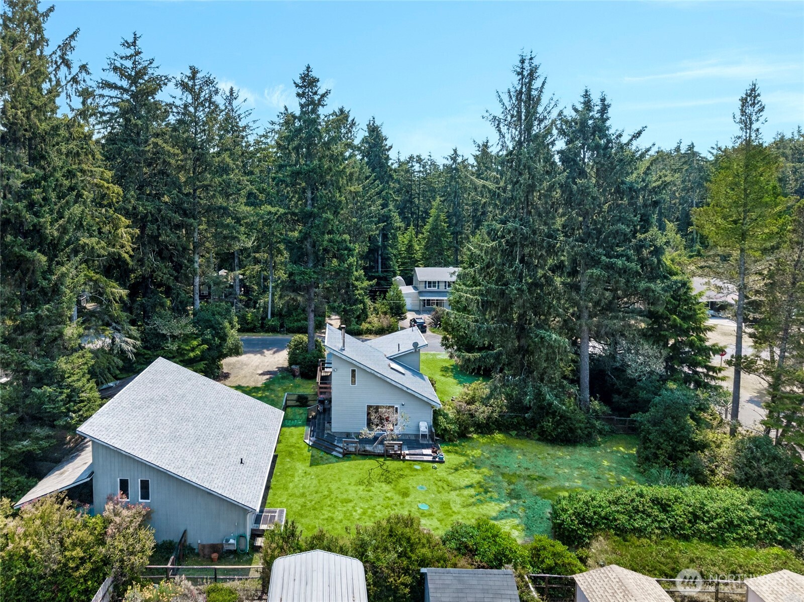 1907 194th Street Property Photo 38