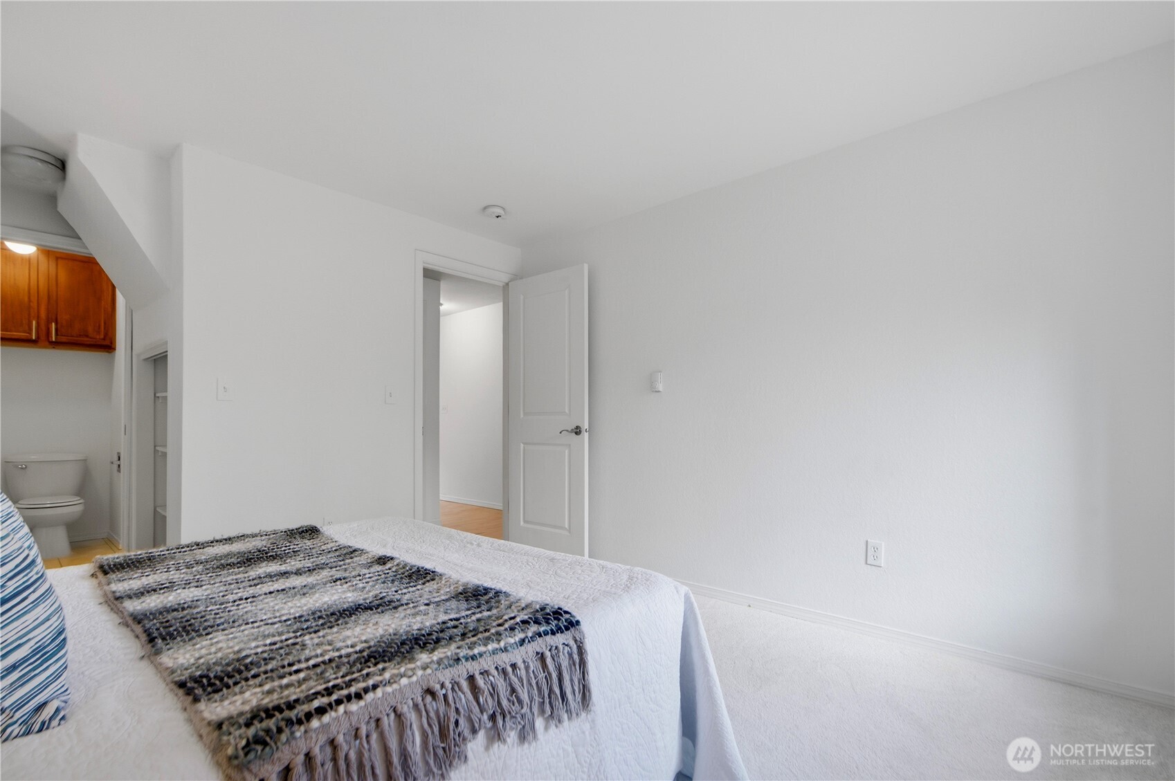 10013 Ne 123rd Street F-c Property Photo 12