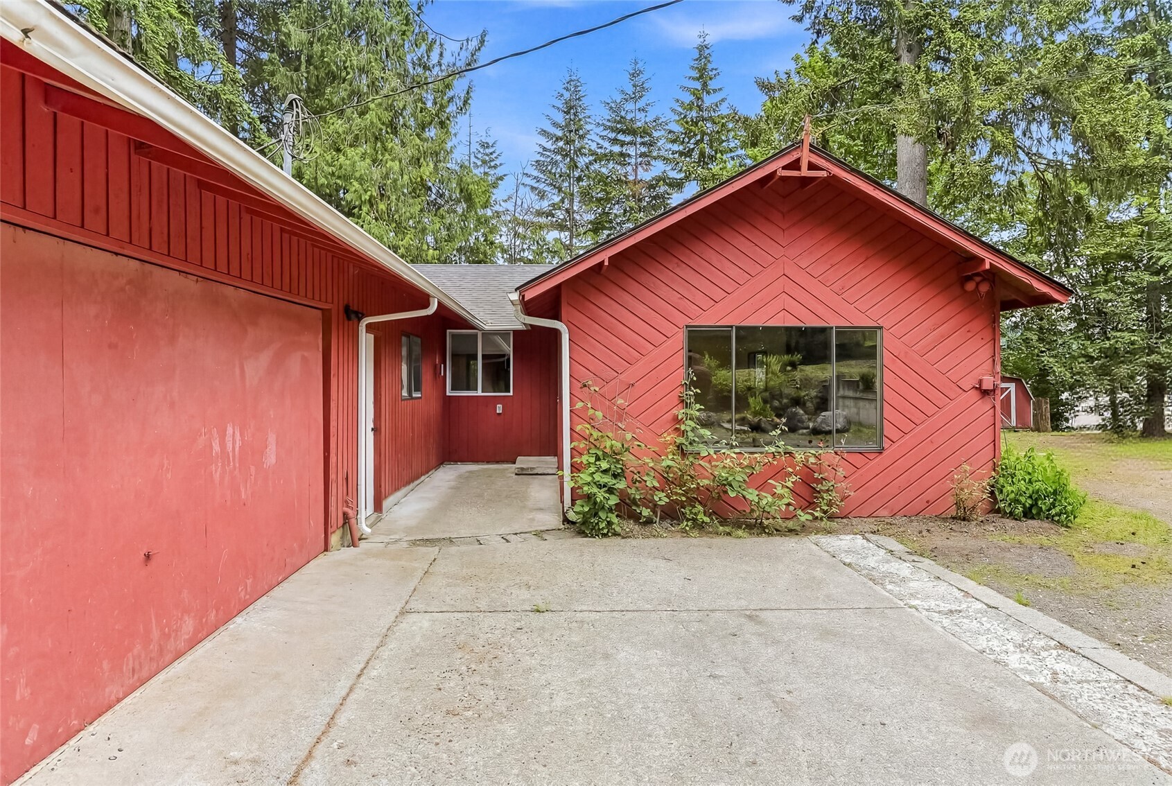 8221 308th Avenue Property Photo 8