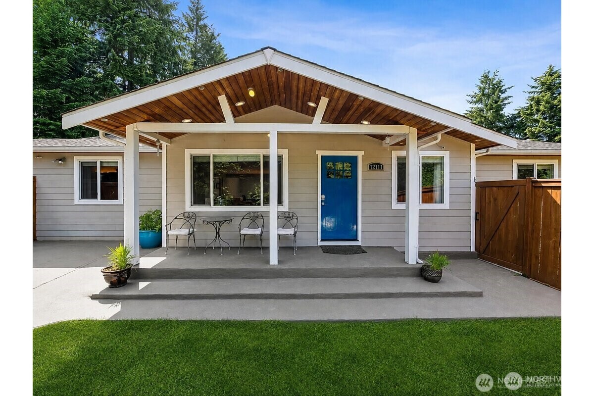 12117 179th Avenue Property Photo 3