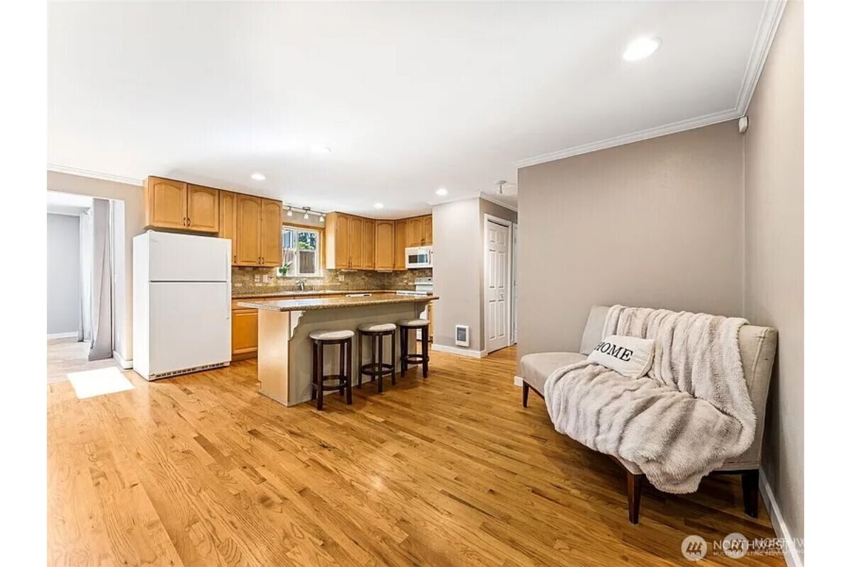 12117 179th Avenue Property Photo 9
