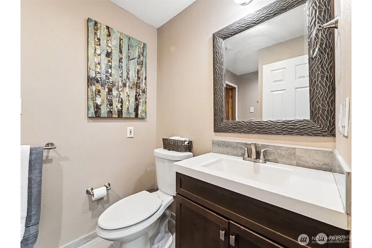 12117 179th Avenue Property Photo 17
