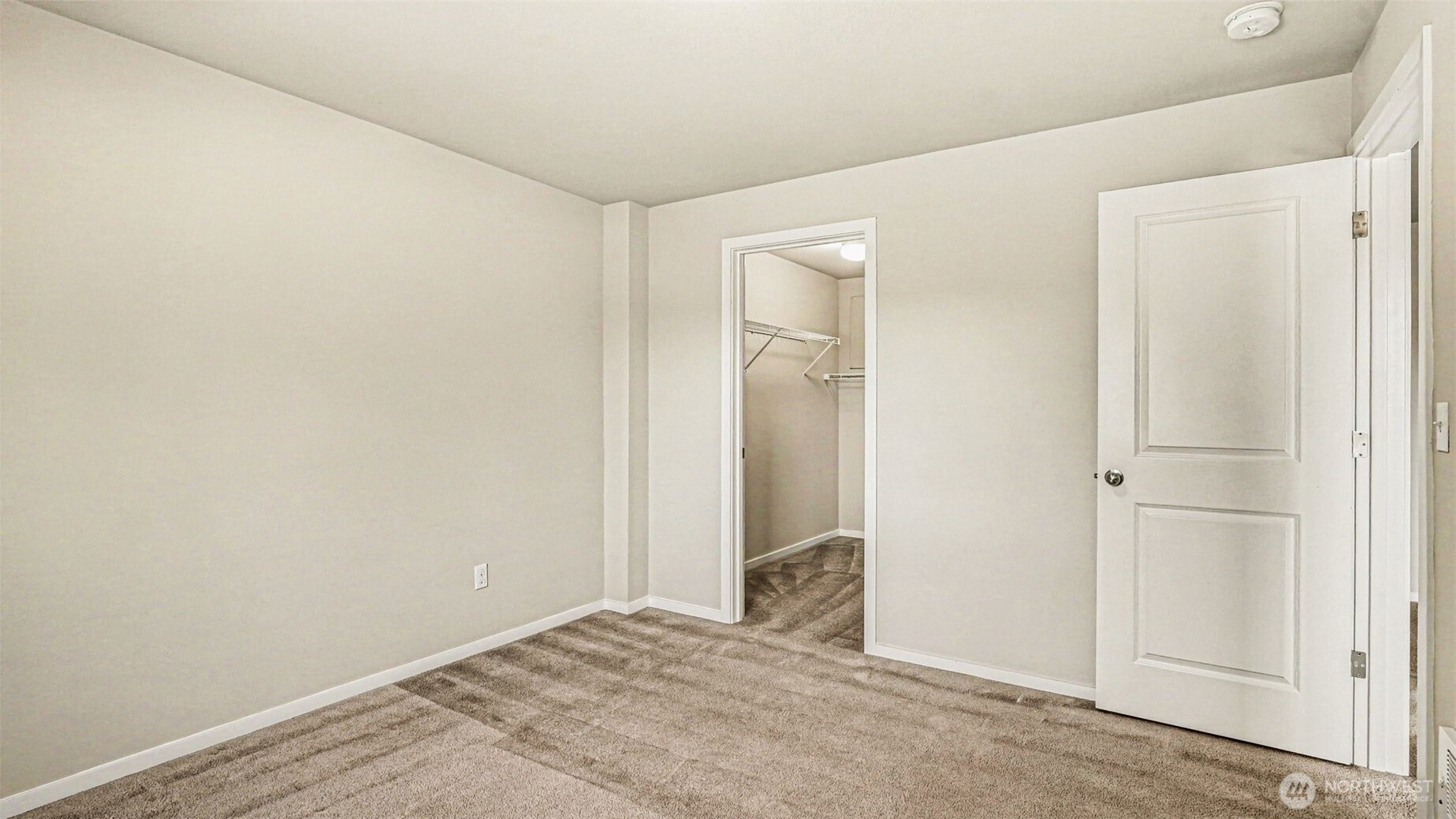 16533 2nd Park Property Photo 18