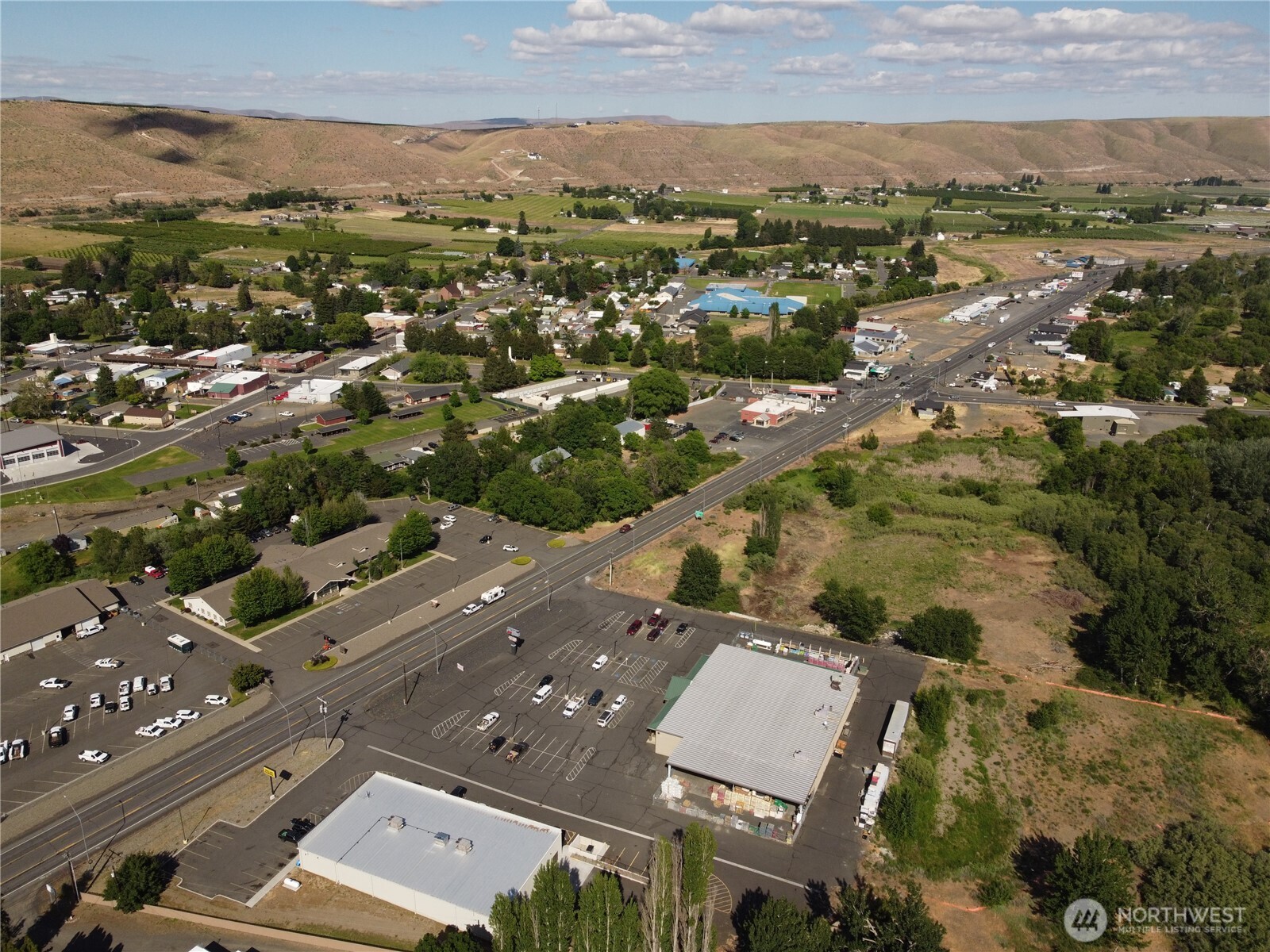 10812 Highway 12 Property Photo 5