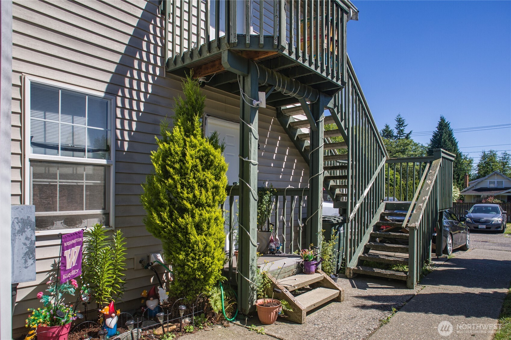 2340 Main Street Property Photo 5