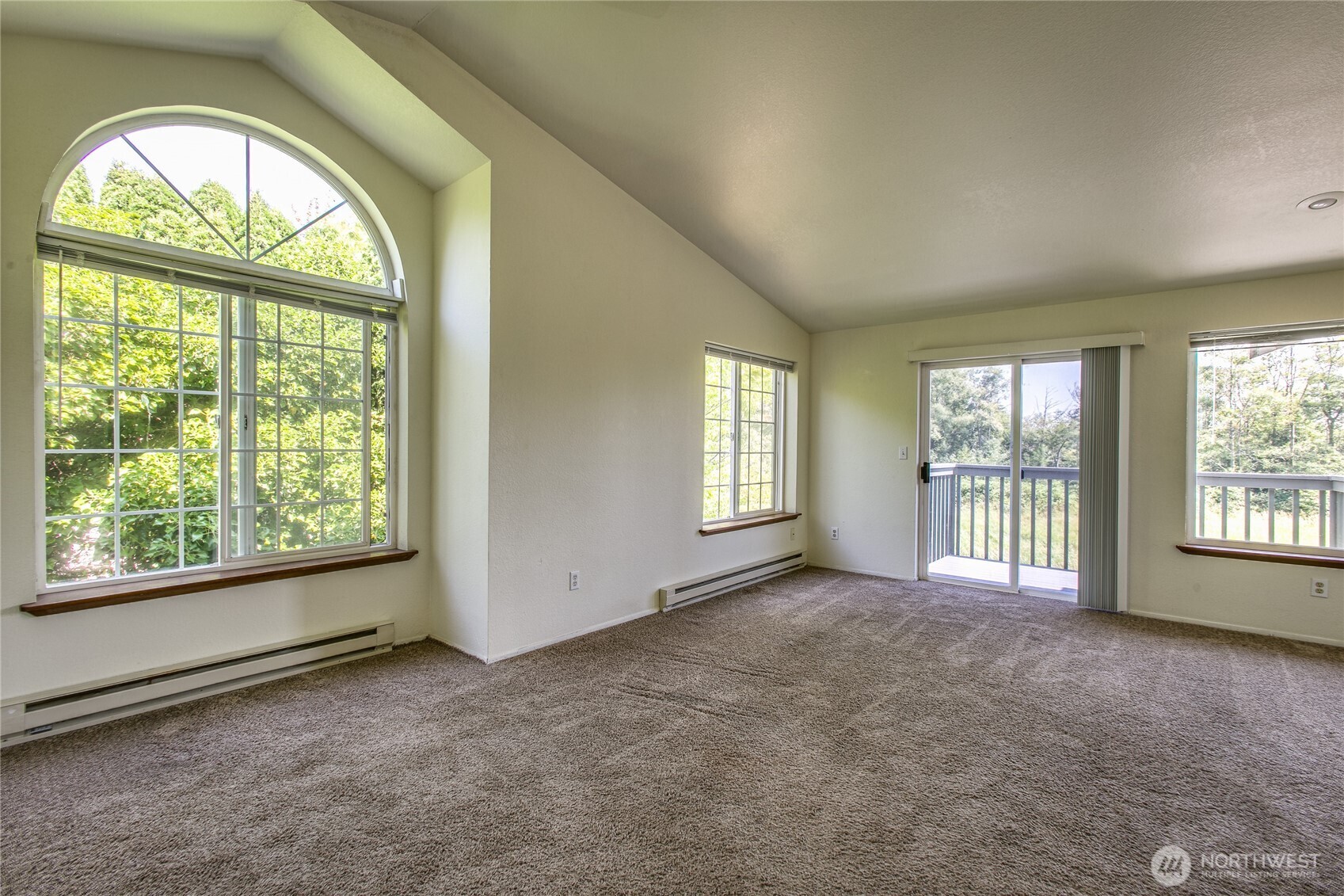 2340 Main Street Property Photo 6