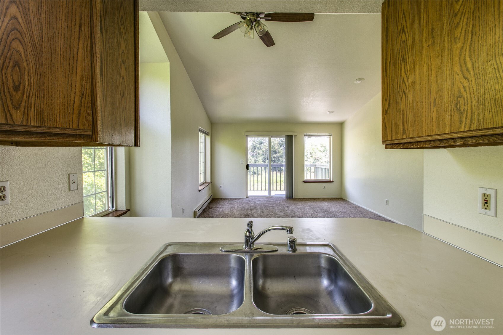2340 Main Street Property Photo 10