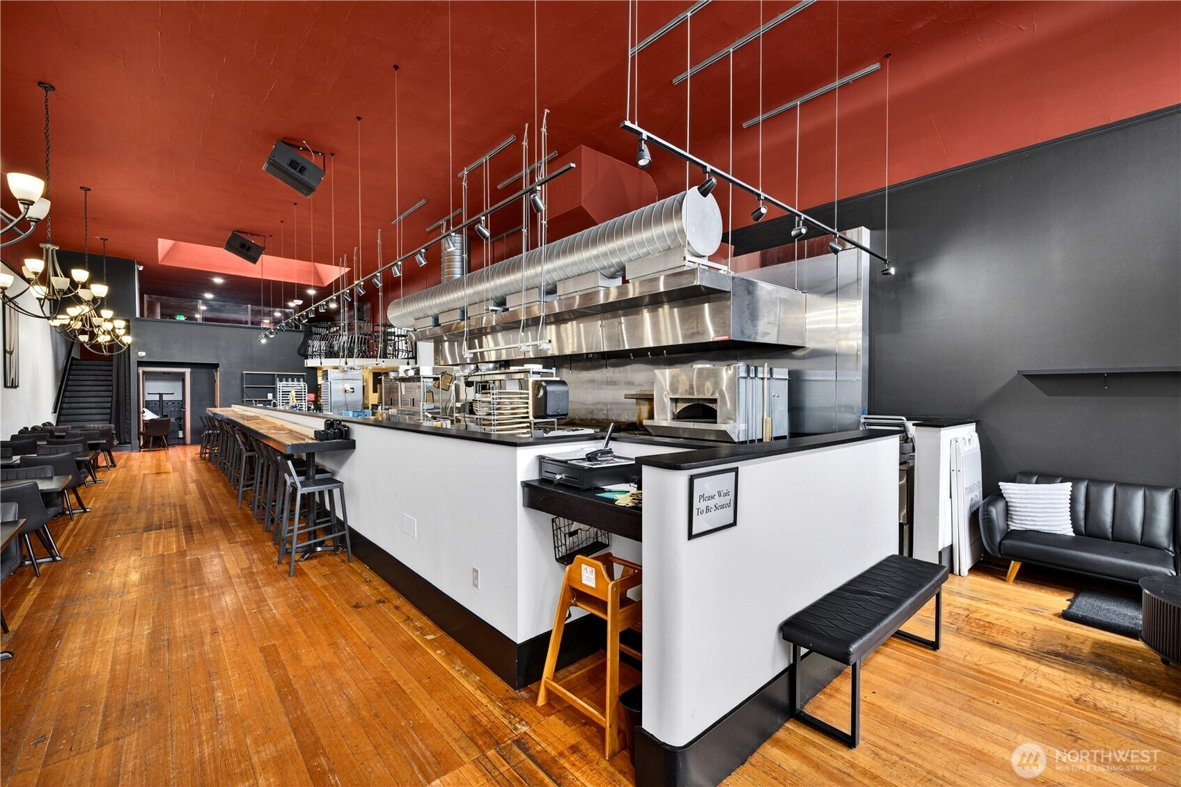 414 Commercial Avenue Property Photo 3