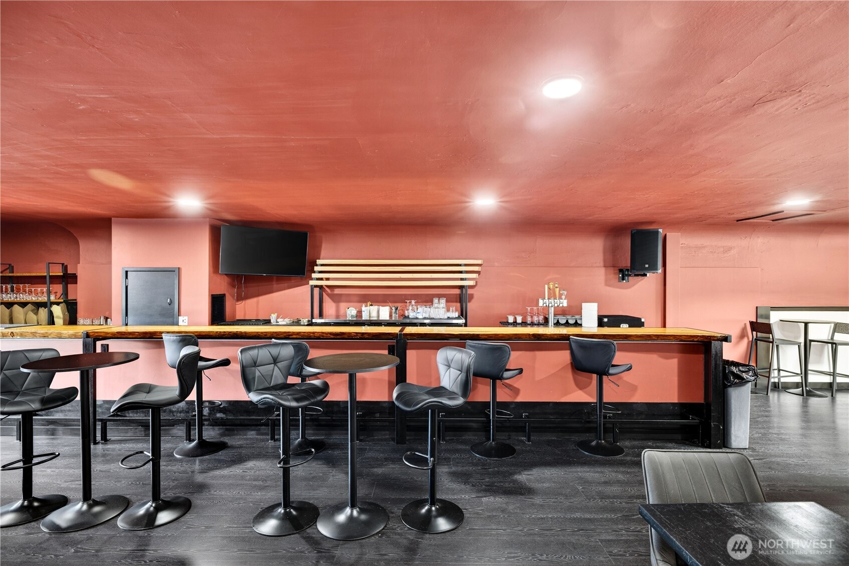 414 Commercial Avenue Property Photo 16