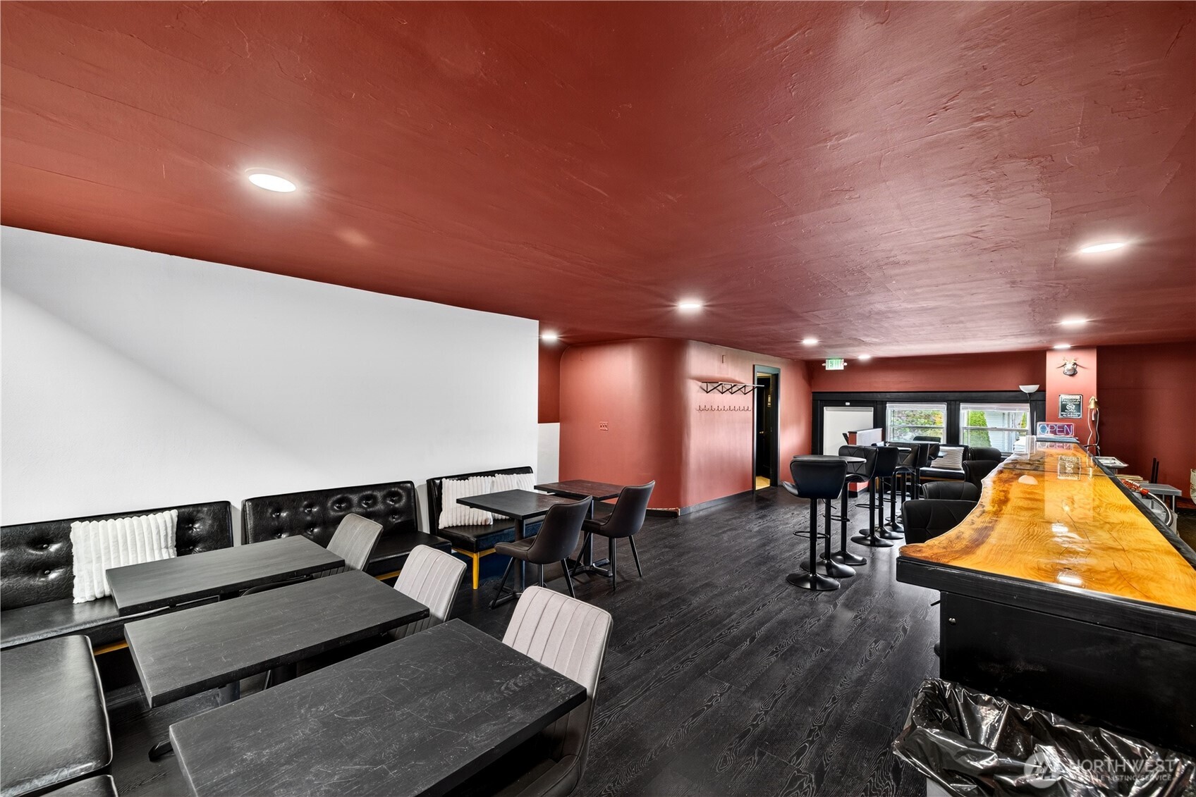 414 Commercial Avenue Property Photo 20