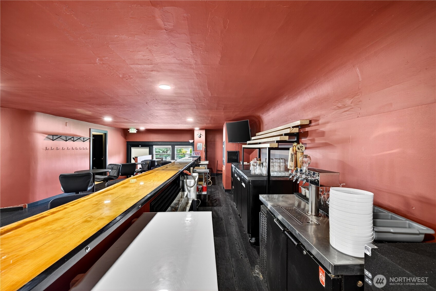 414 Commercial Avenue Property Photo 21