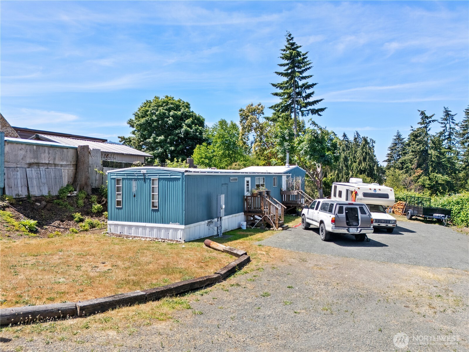 2938 E Walnut Street Property Photo 14