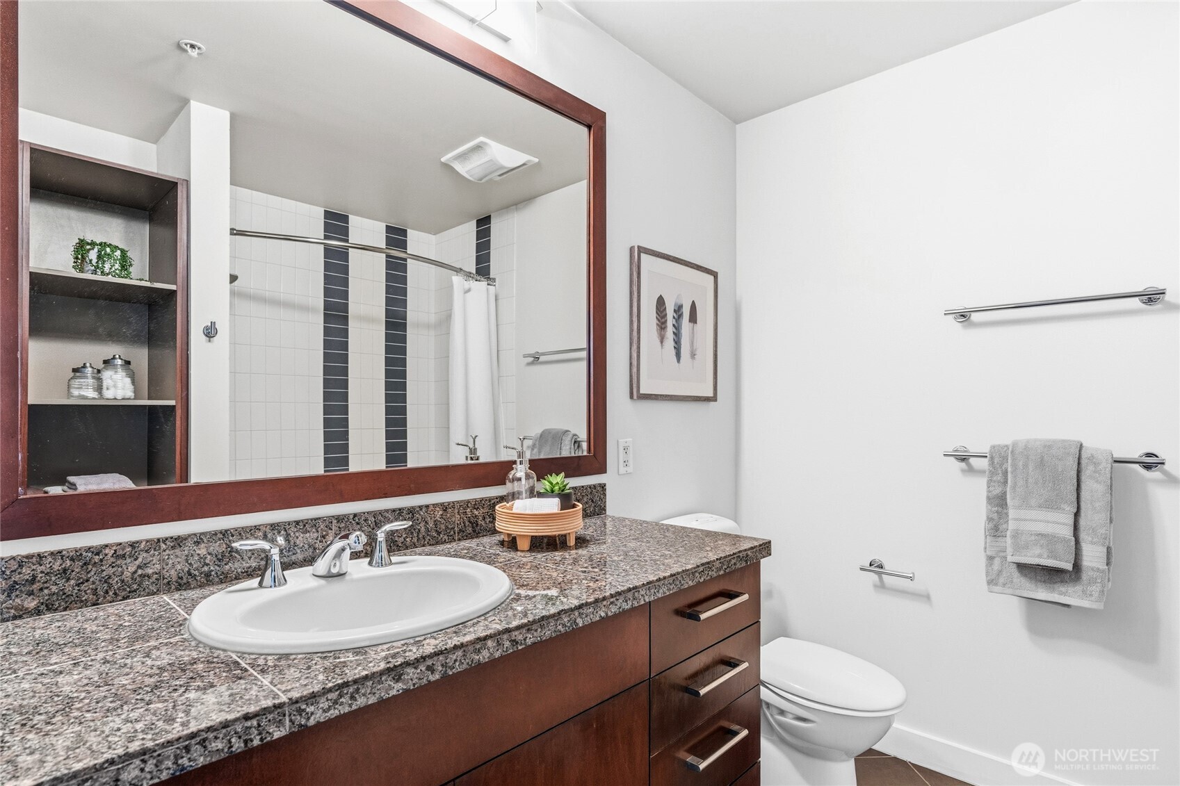 910 Lenora Street S809 Property Photo 6