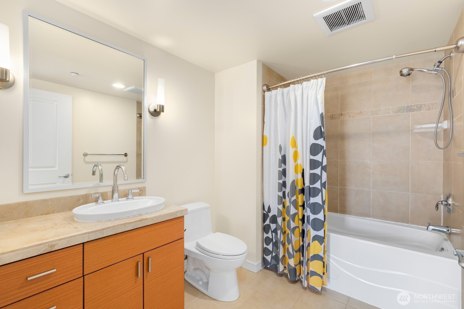 819 Virginia Street 2606 Property Photo 12