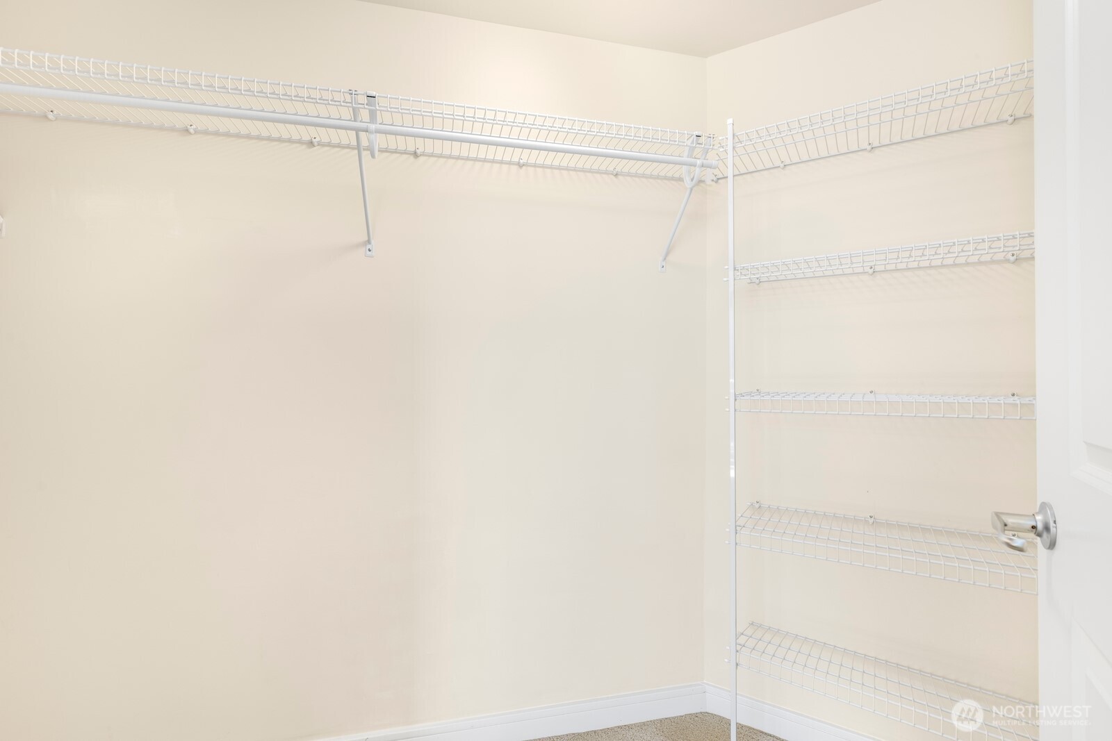 819 Virginia Street 2606 Property Photo 13