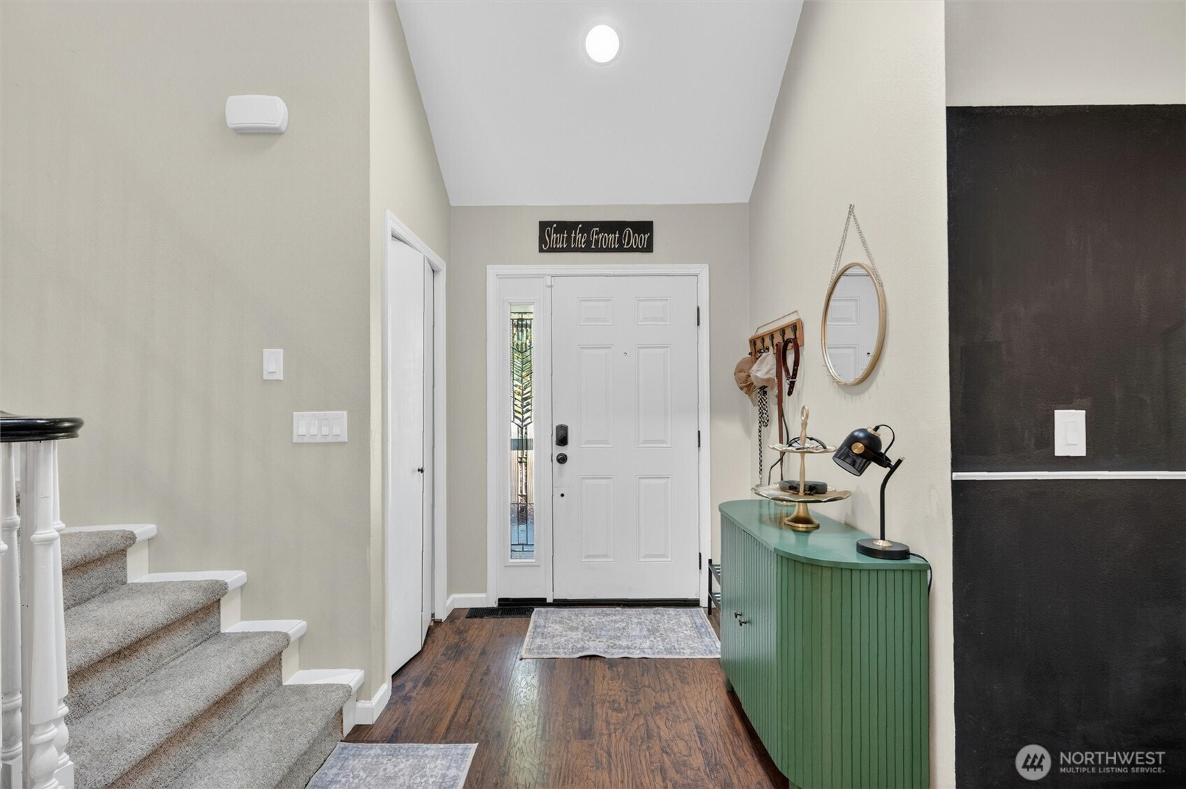 6898 Golf View Drive Property Photo 5