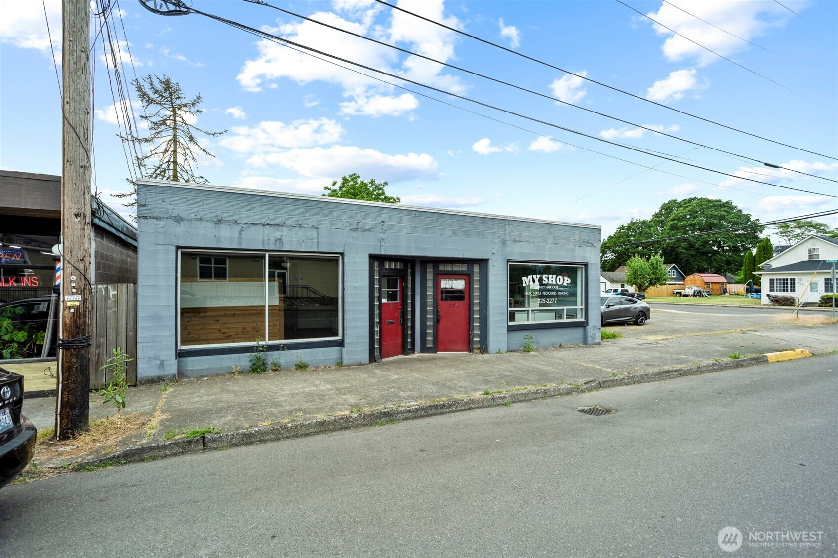 629 Park Street Property Photo 2
