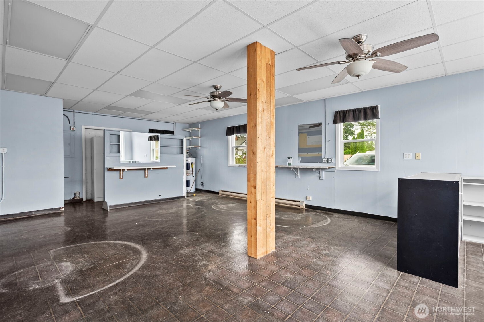 629 Park Street Property Photo 8