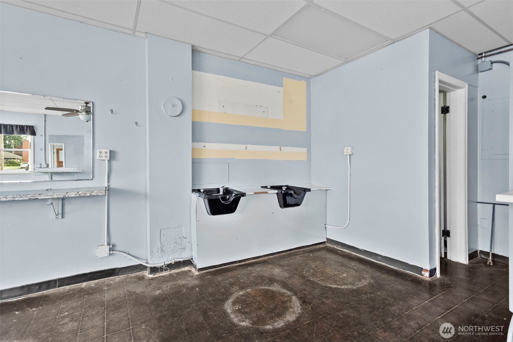 629 Park Street Property Photo 11