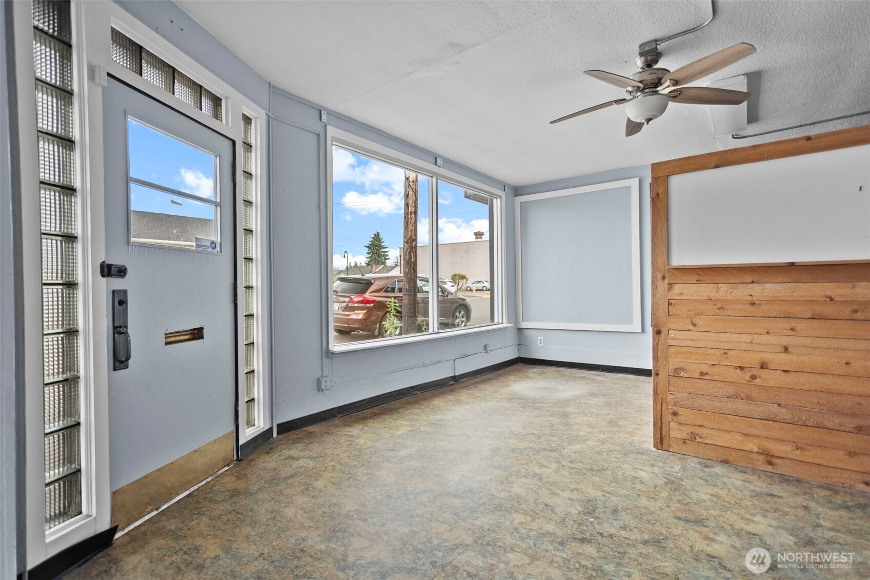 629 Park Street Property Photo 16