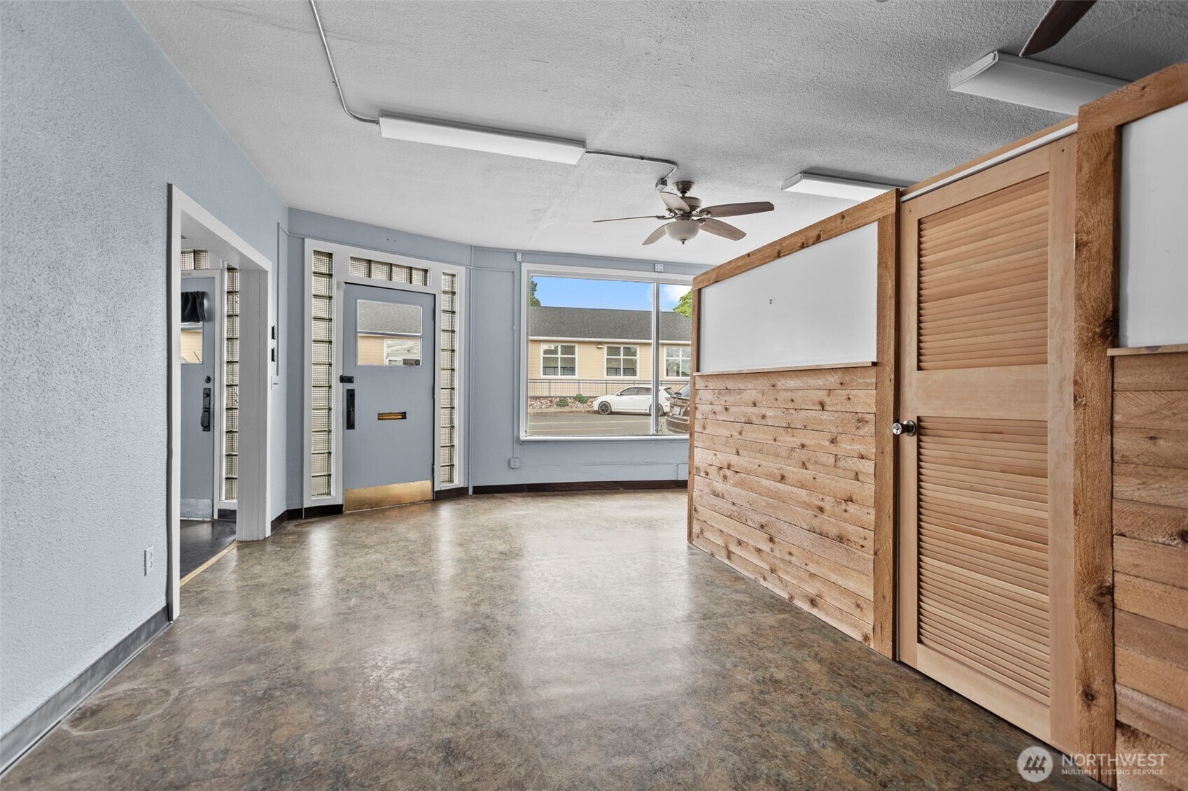 629 Park Street Property Photo 22