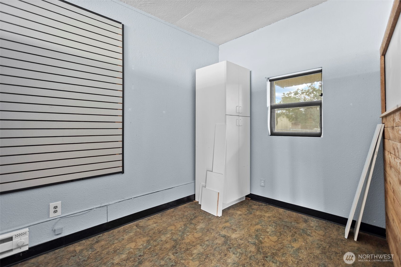 629 Park Street Property Photo 24