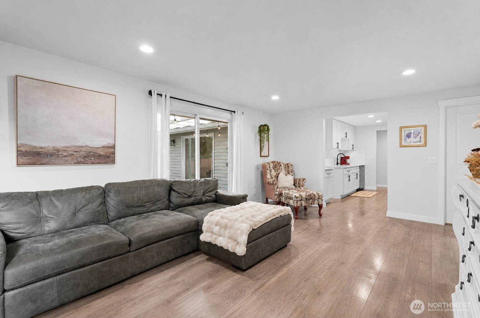 1235 23rd Street Property Photo 13
