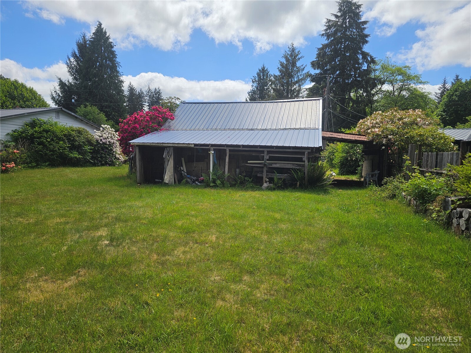 170 Bloedel Boulevard Property Photo 16