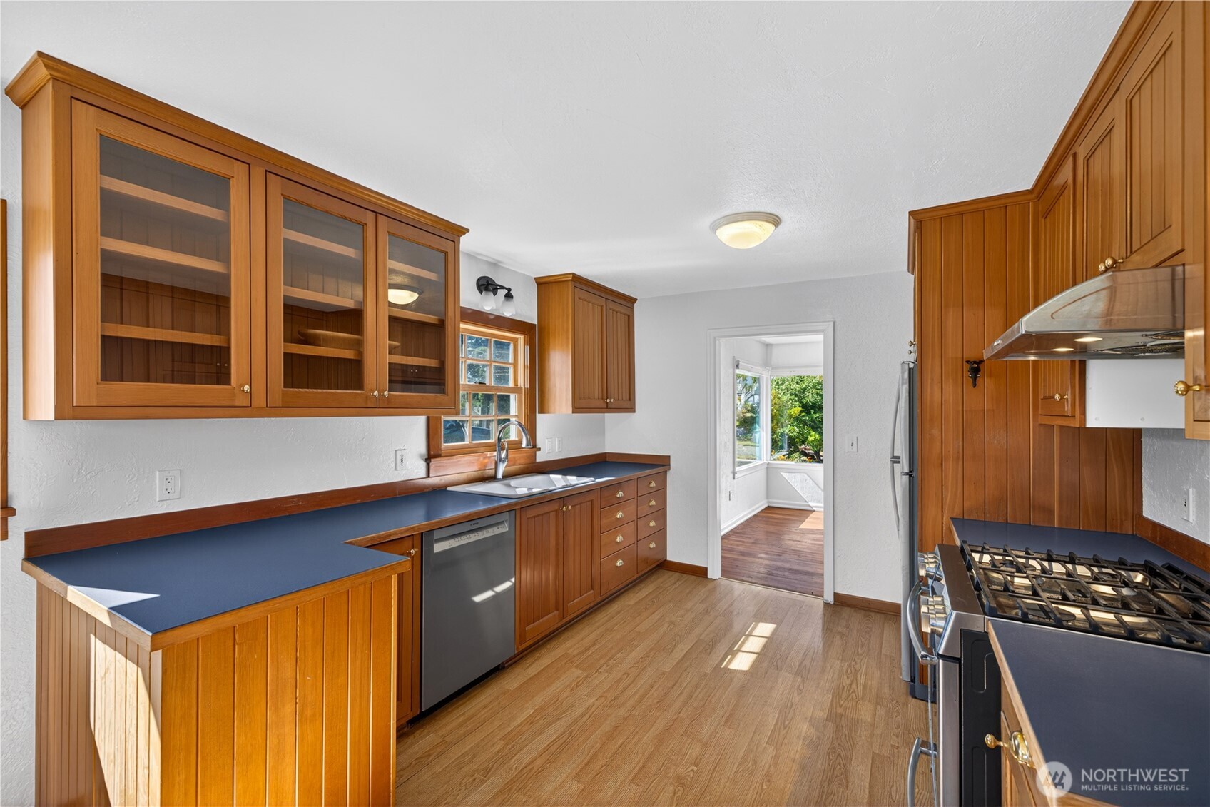 2009 11th Street Property Photo 6