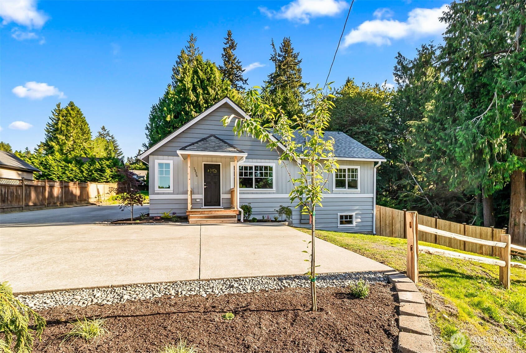 1526 W Mukilteo Blvd A Property Photo 1