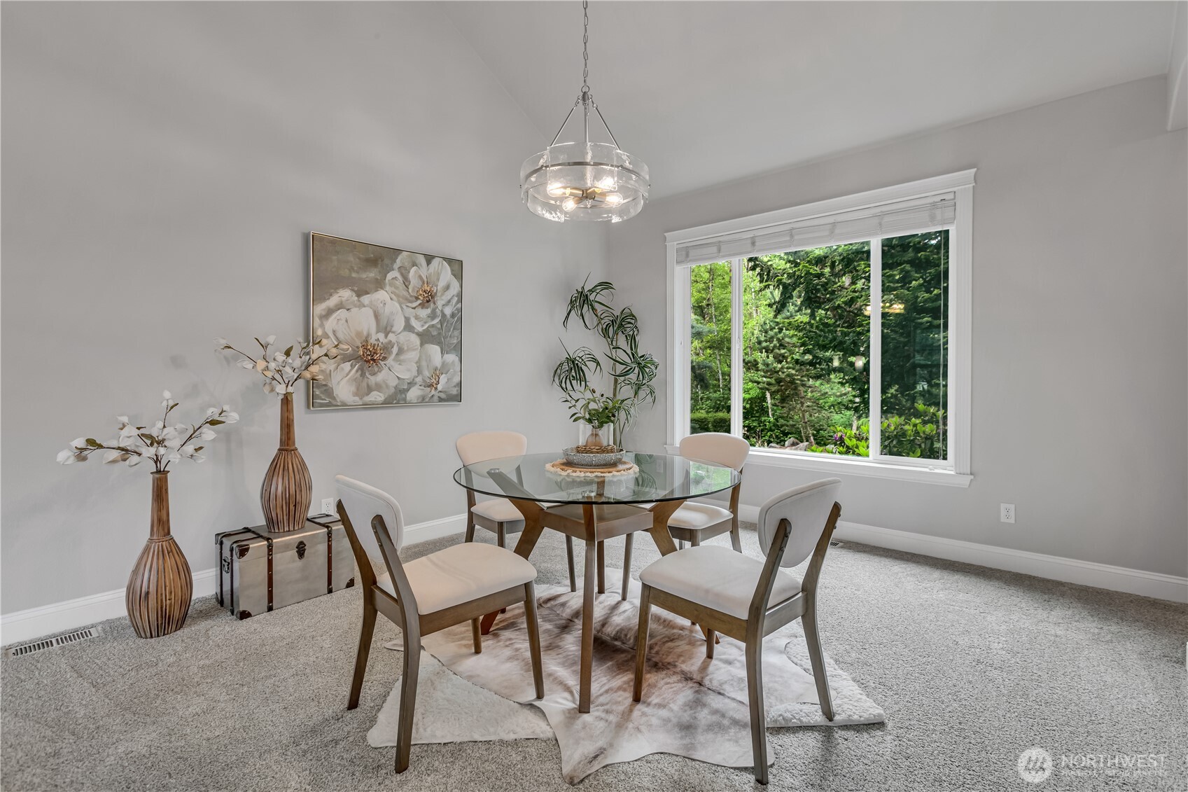 19220 5th Street Property Photo 8