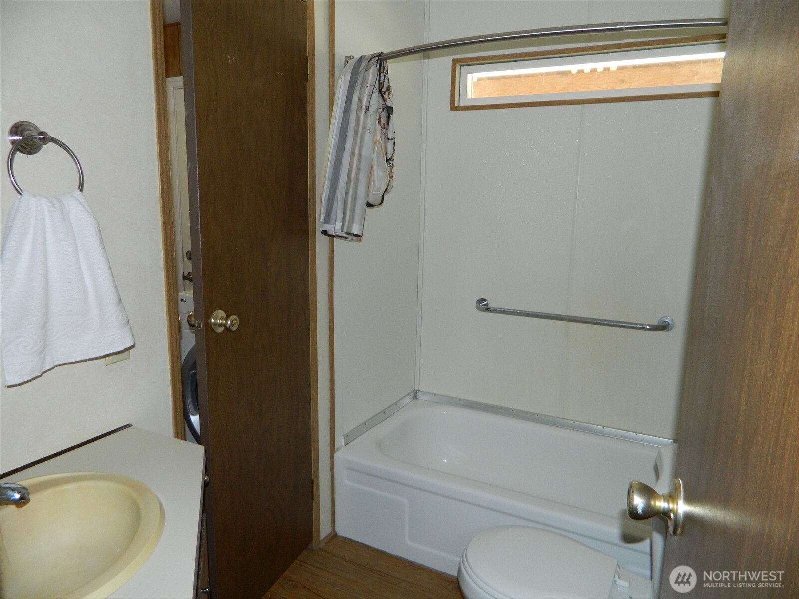 16 Summit Lake Road Property Photo 28