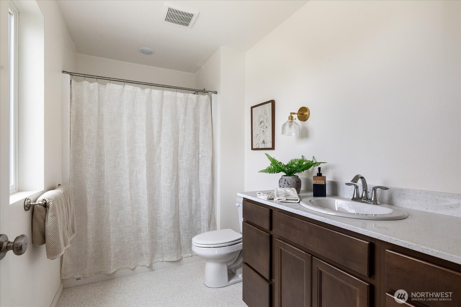 1240 Admirals Drive Property Photo 20