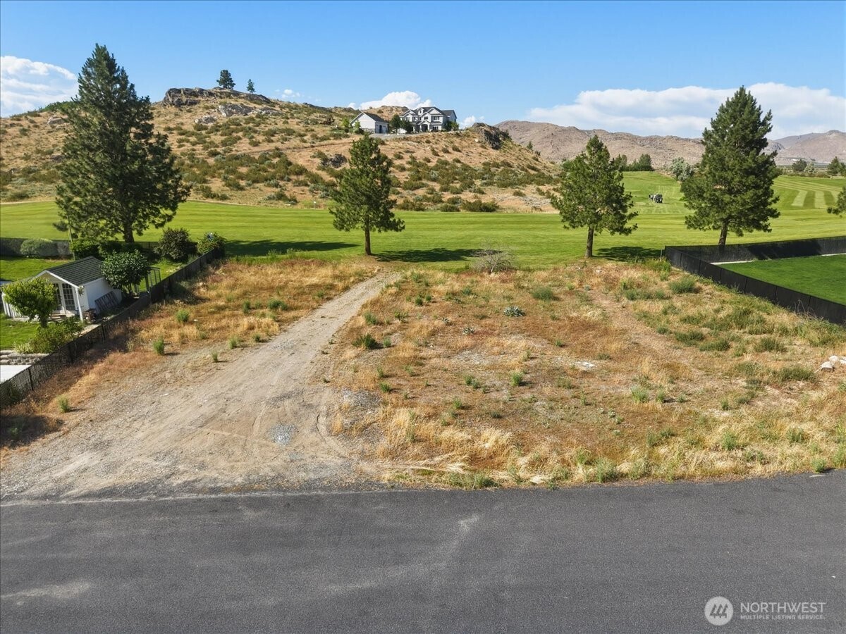 55 Long Drive Property Photo 1