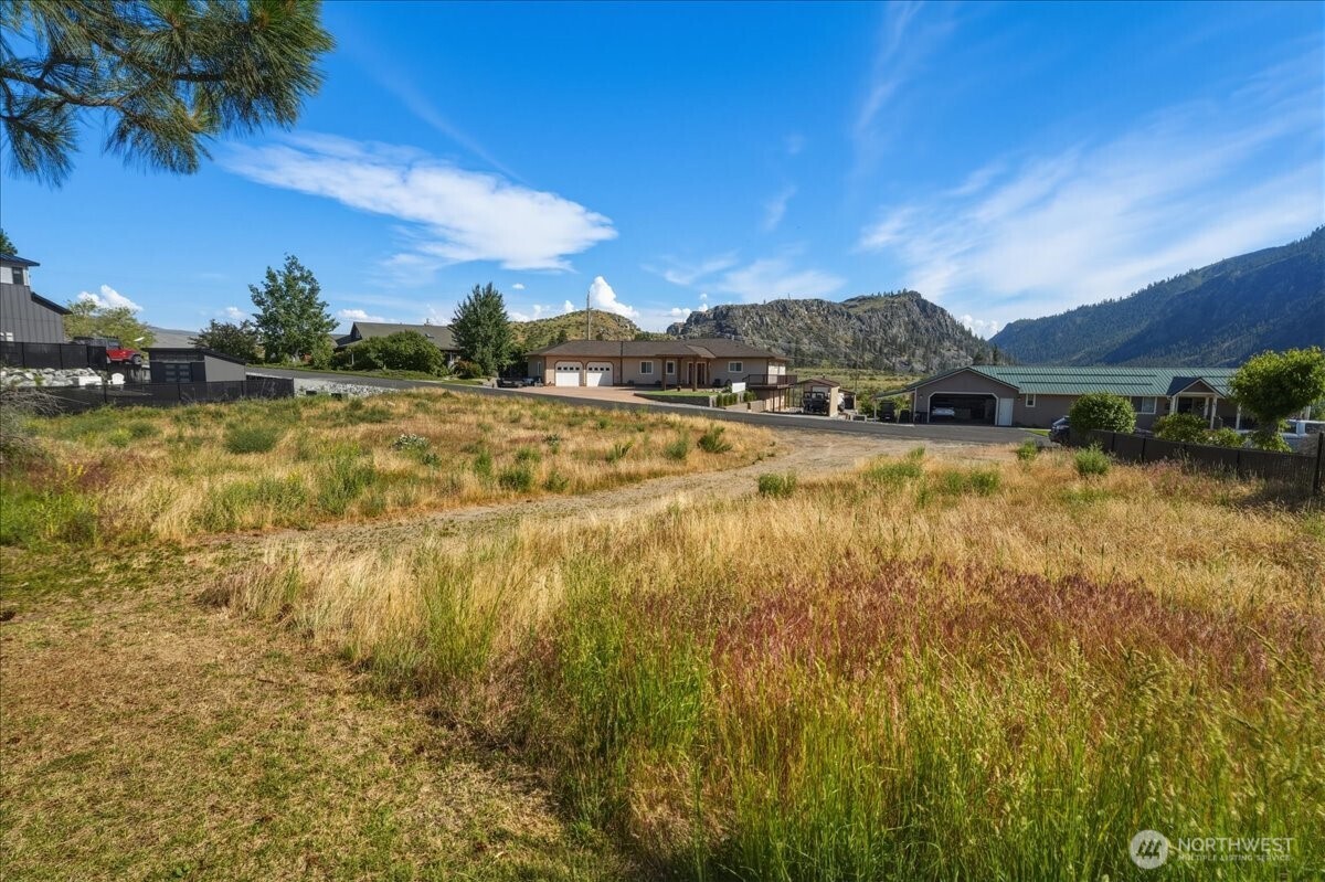 55 Long Drive Property Photo 21