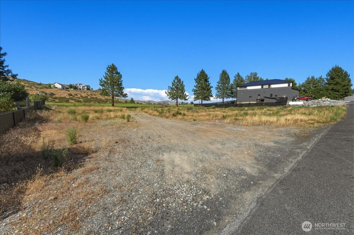 55 Long Drive Property Photo 24