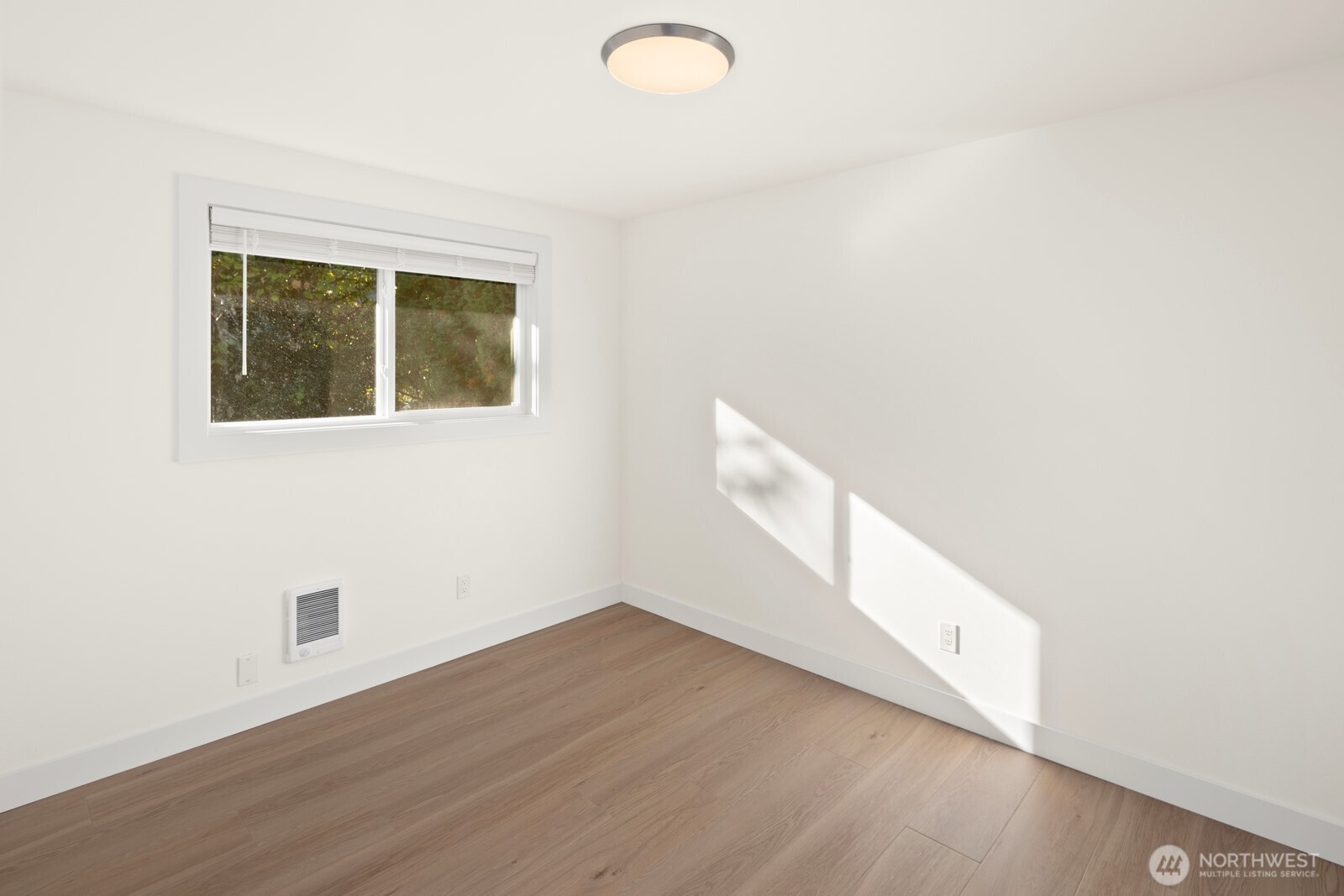 845 Kirkland Way Property Photo 26